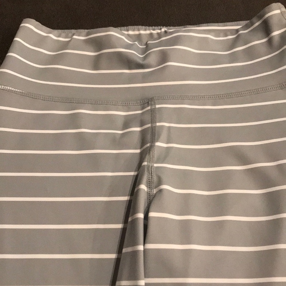 Kiava capris